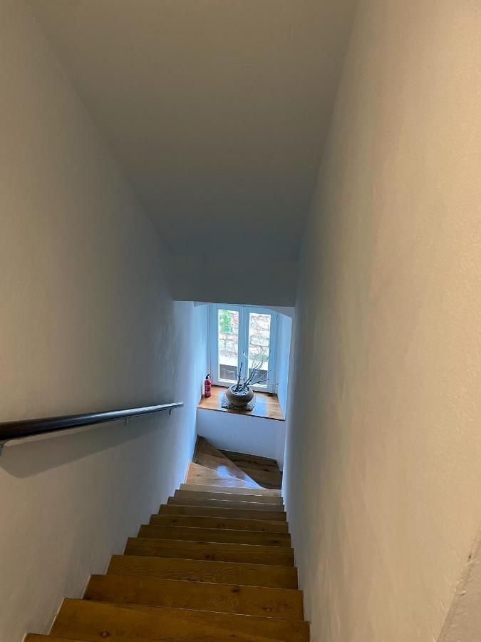 Fredys Apartments Stari Grad  Buitenkant foto